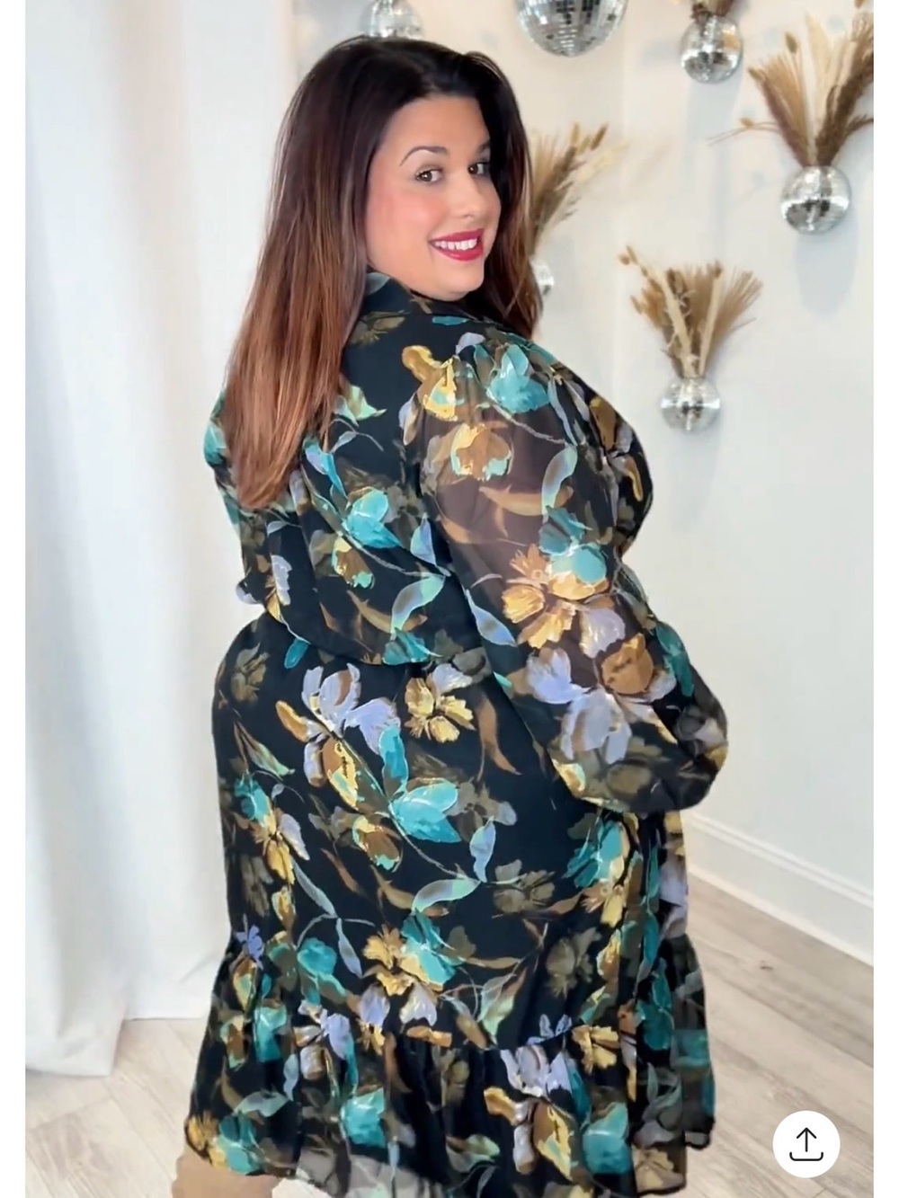 Plus Floral Button-Front Collared Maxi Dress - Picture 3 of 3